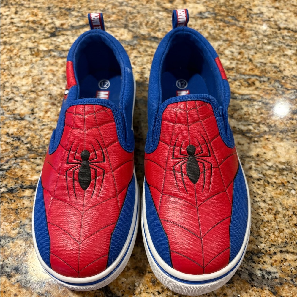 Marvel Spider-Man Kids Sneakers - Red and Blue